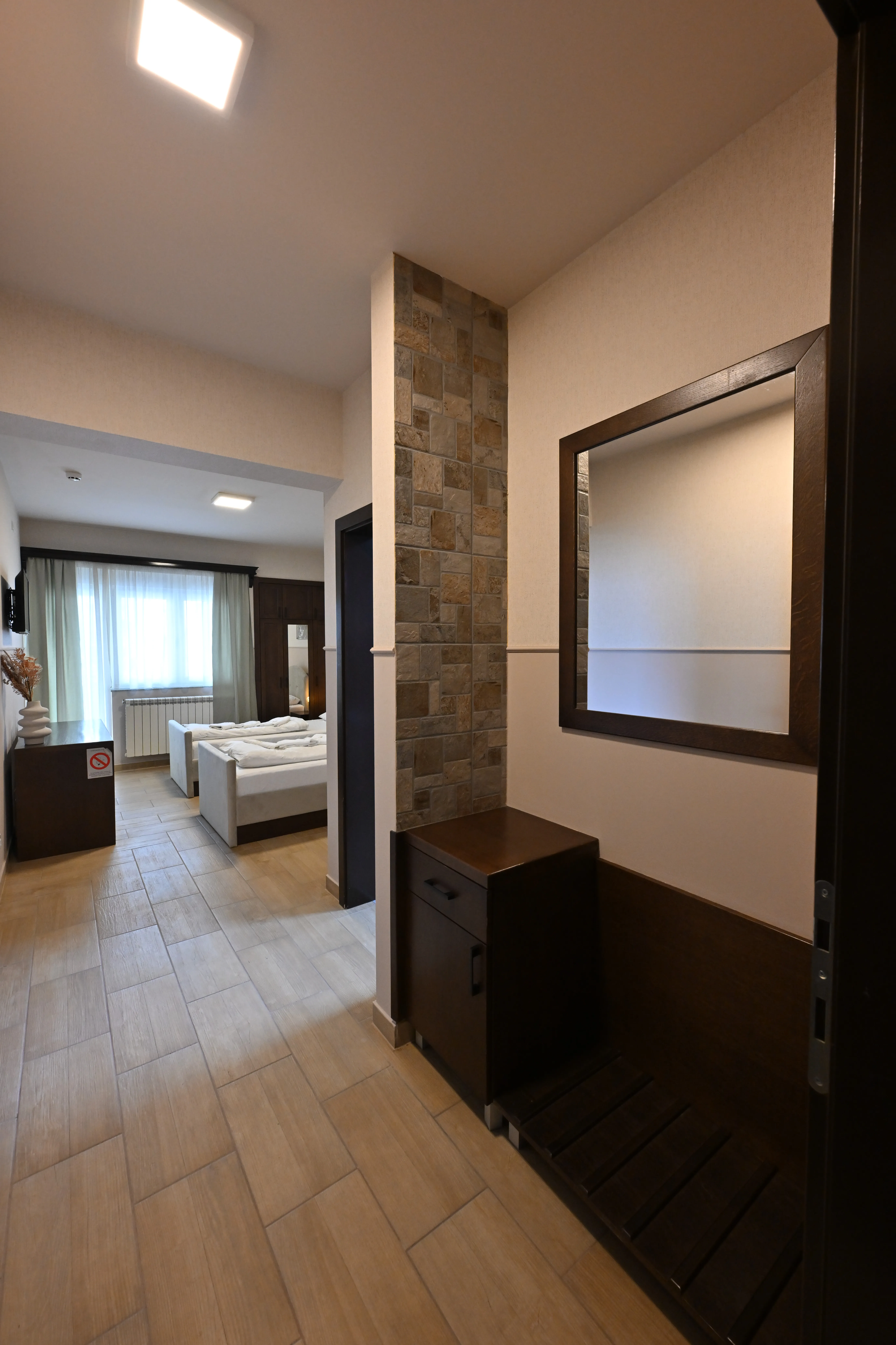 Luksuzna soba 101 sa balkonom – slika 12