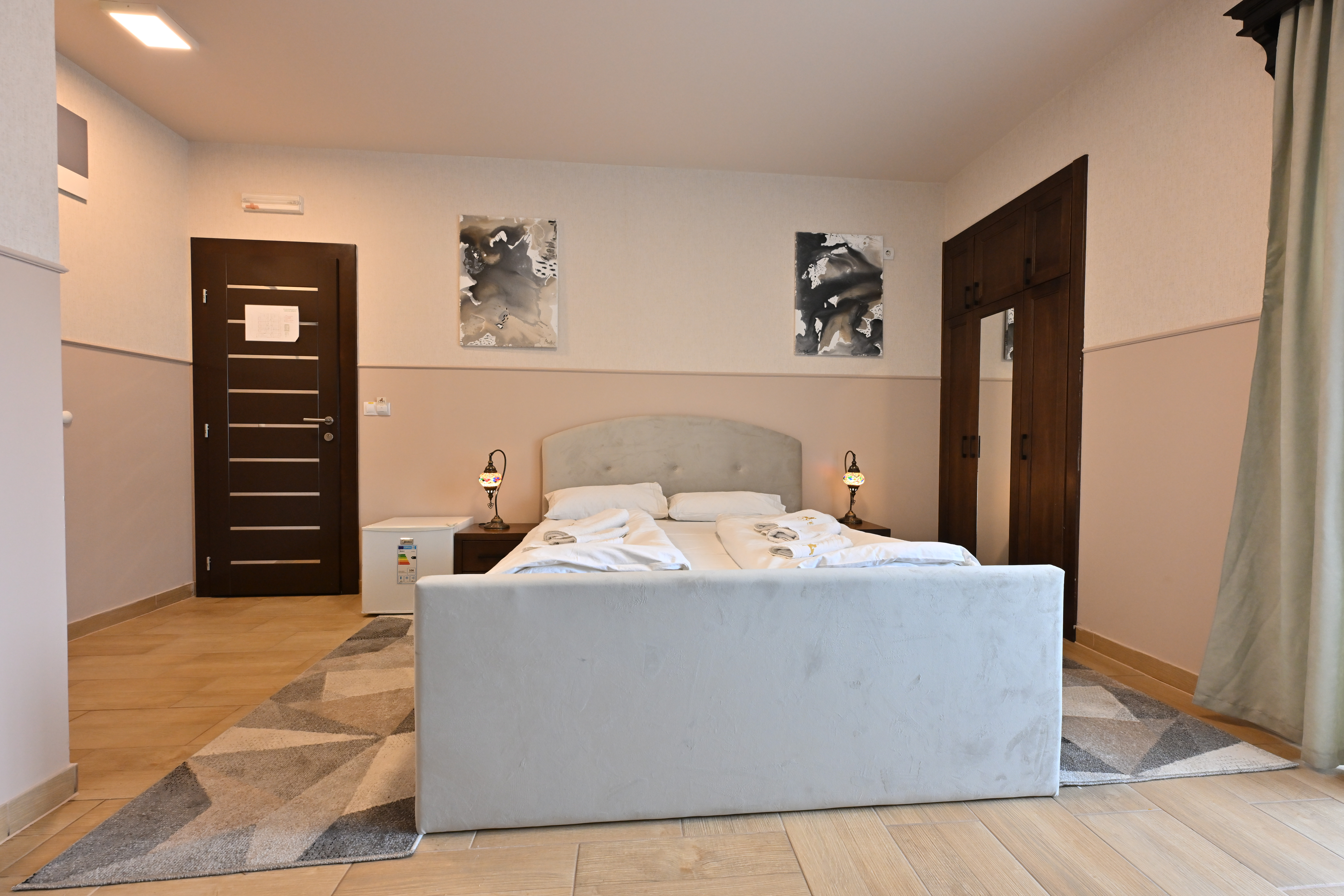 Trokrevetna soba 109 – slika 19