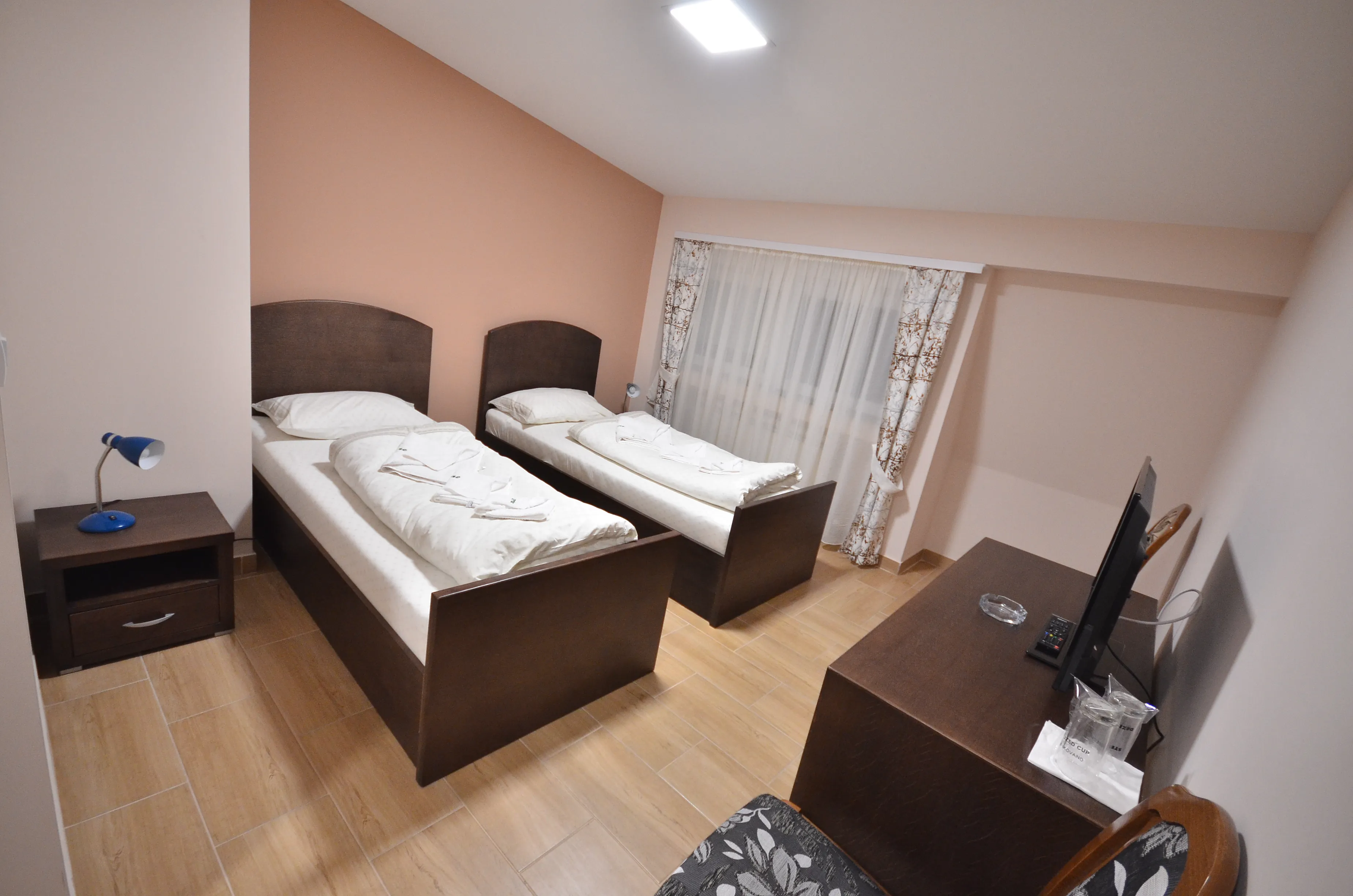 Udobna soba 208 za parove – slika 2