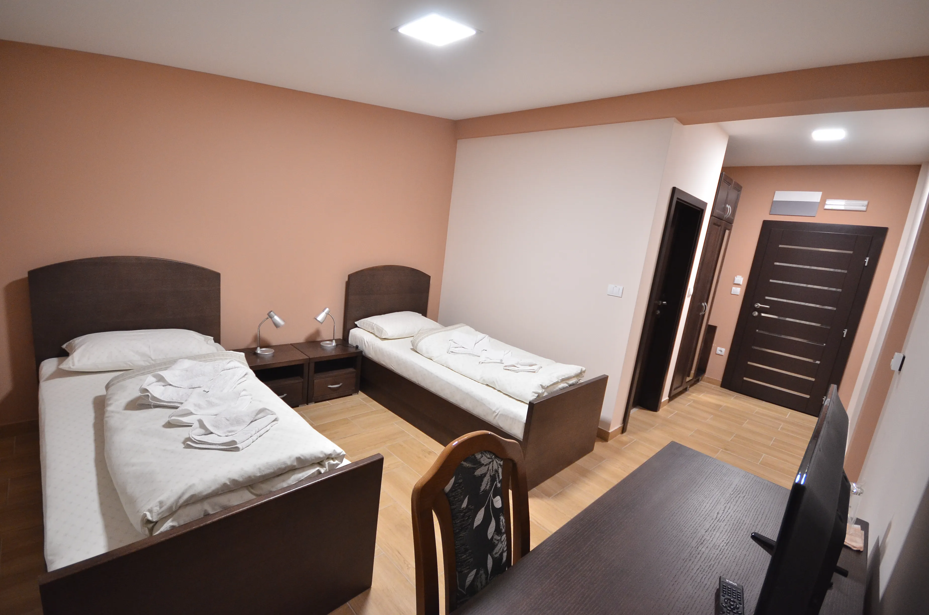 Udobna soba 208 za parove – slika 3